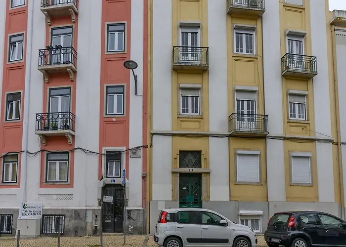 In By Interhome Daire *