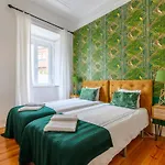 In By Interhome * Lisboa