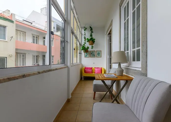 In By Interhome Lisboa